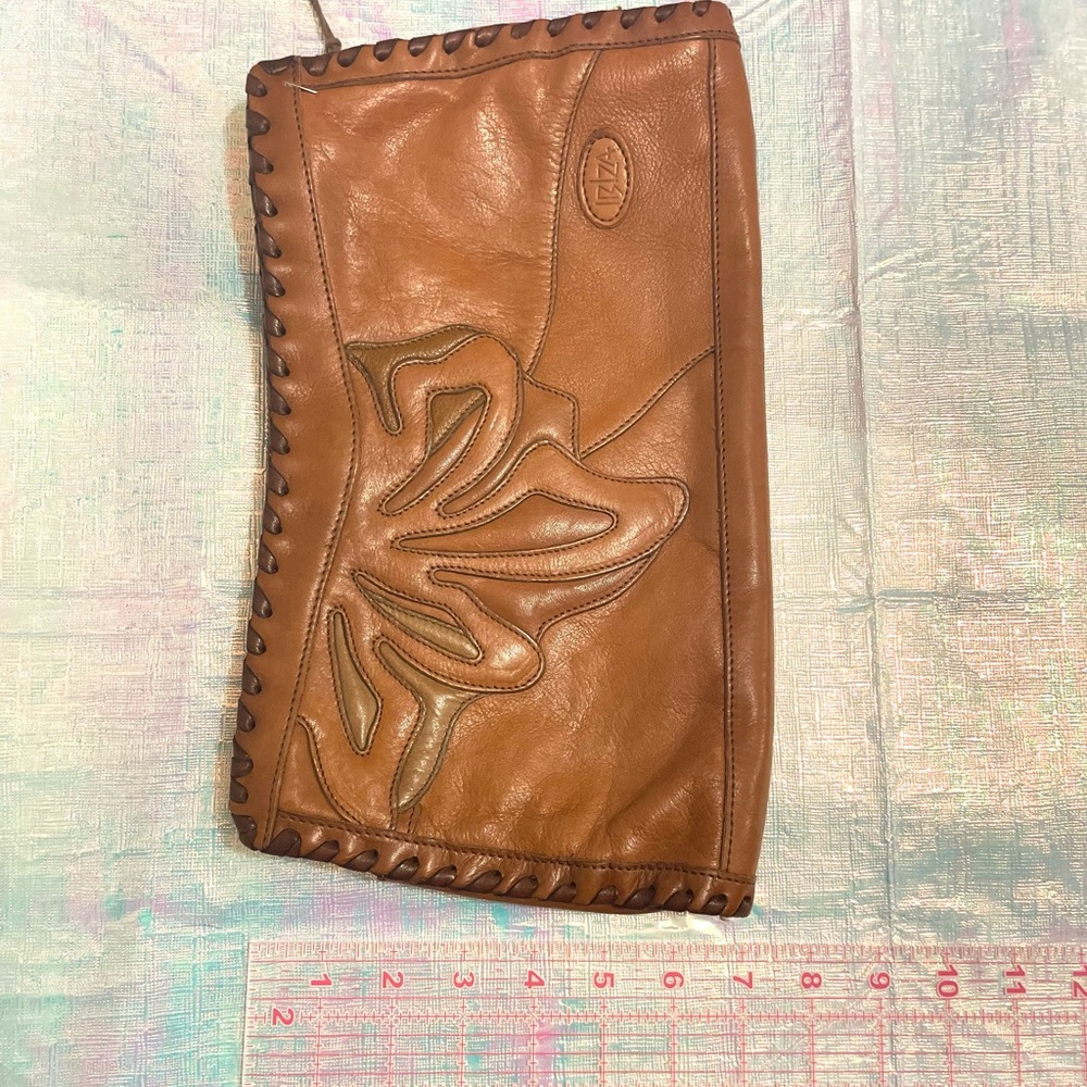 Vintage Brown Leather Clutch - Ibiza - Picture 3 of 7